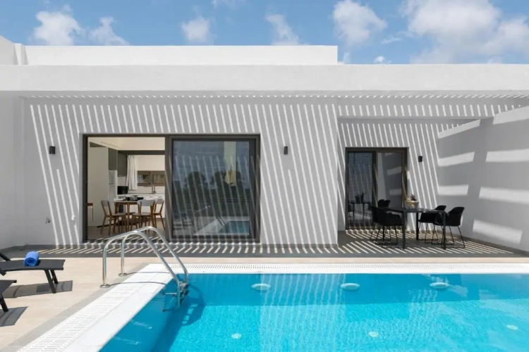 1 Bedroom Suite
