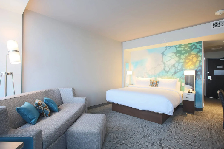 Courtyard by Marriott Montreal Brossard