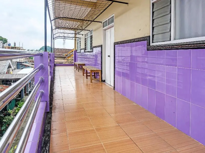 Spot On 1870 Graha Batu Mulia
