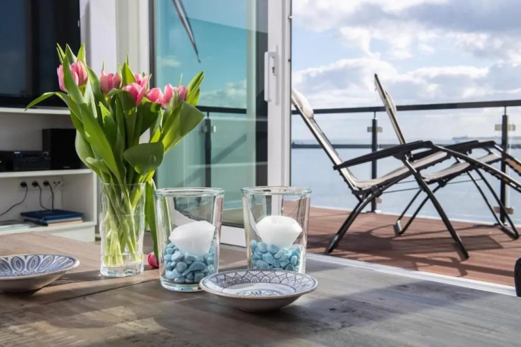 Dock 76 Promenade