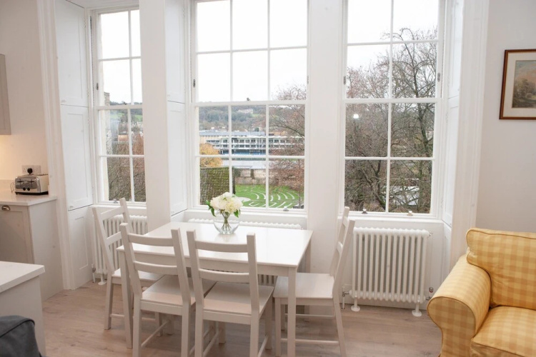 1 Bedroom Luxury Flat in Central Bath
