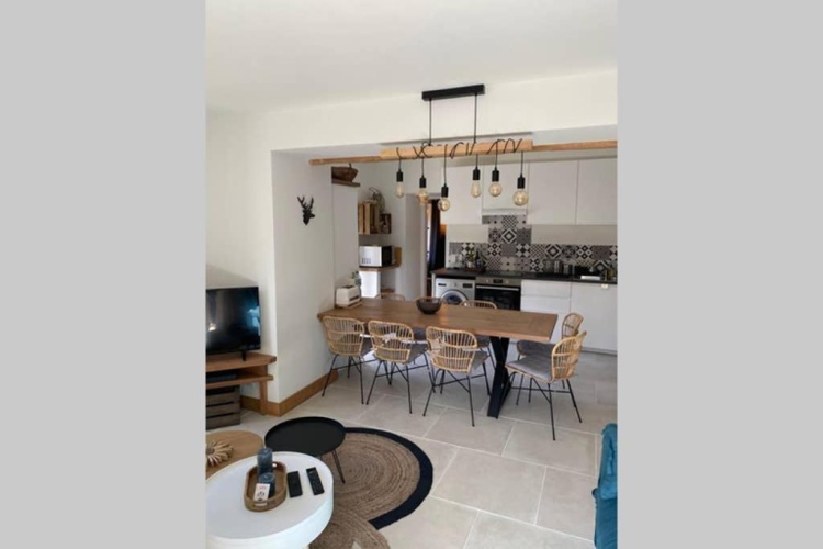 3 Bedrooms Double Apartment