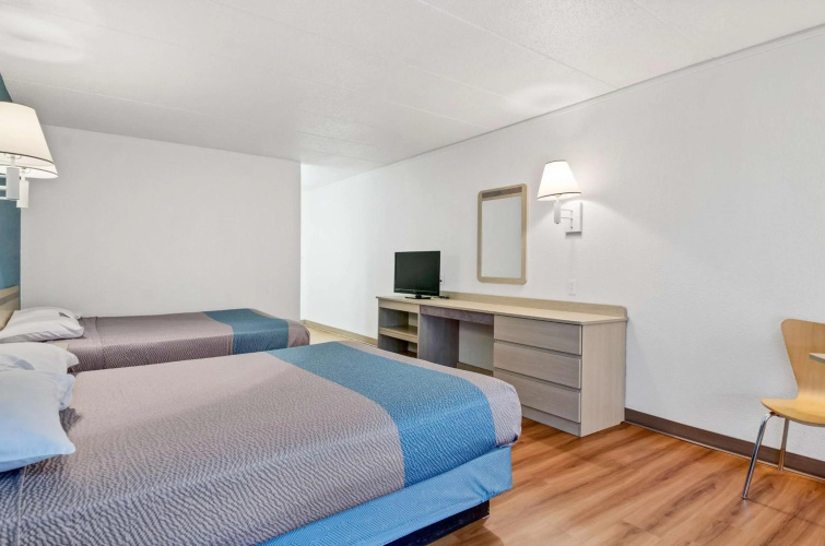 Motel 6 Big Springs, NE