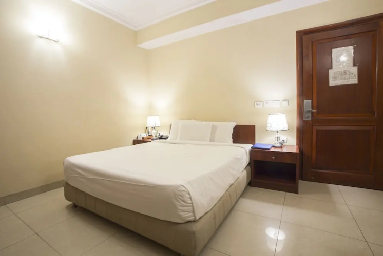 OYO 506 Hotel Blue Stone