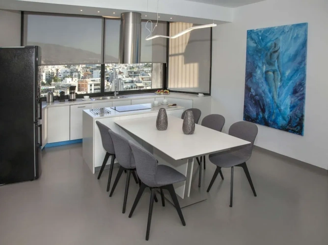 3 Bedrooms Luxury Apartment