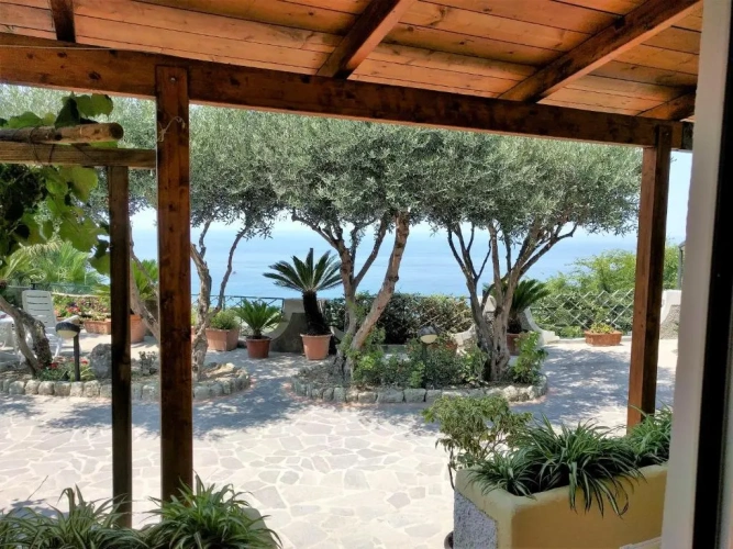 Standard Double room with balcony and with sea view