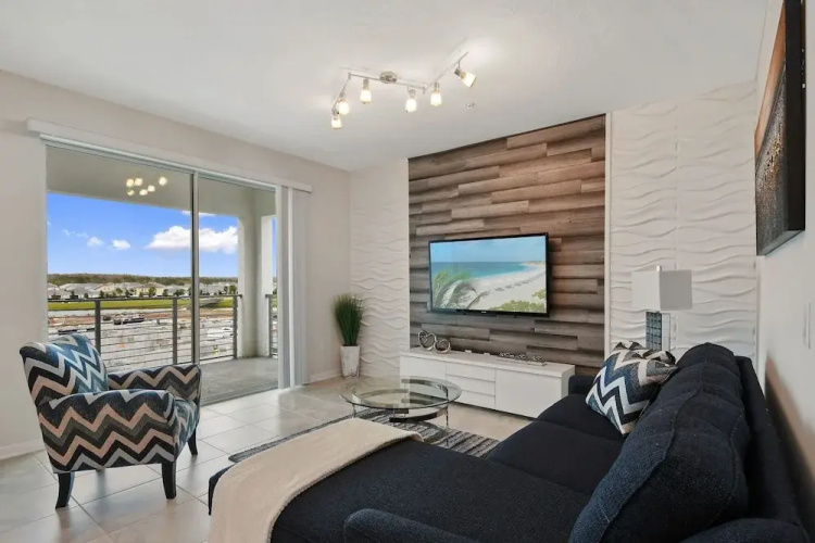 3120 Unit 406 Stunning 2B Apartment