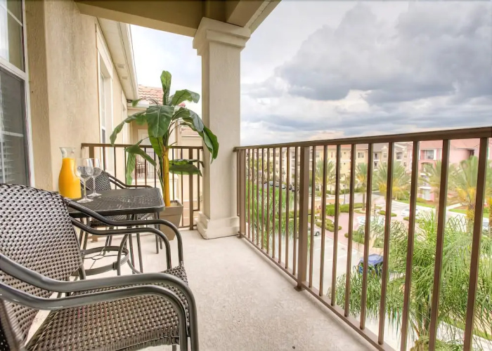5000 Cayview Avenue #410