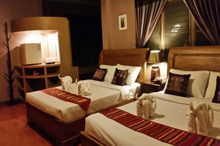 Baanplaidoi Resort