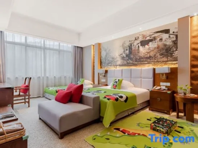 Standard Twin room with lake view