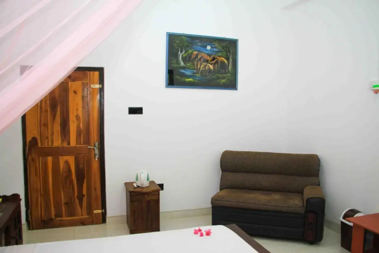 Motel Home Stay