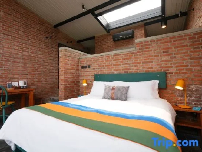 Standard Double room with courtyard view