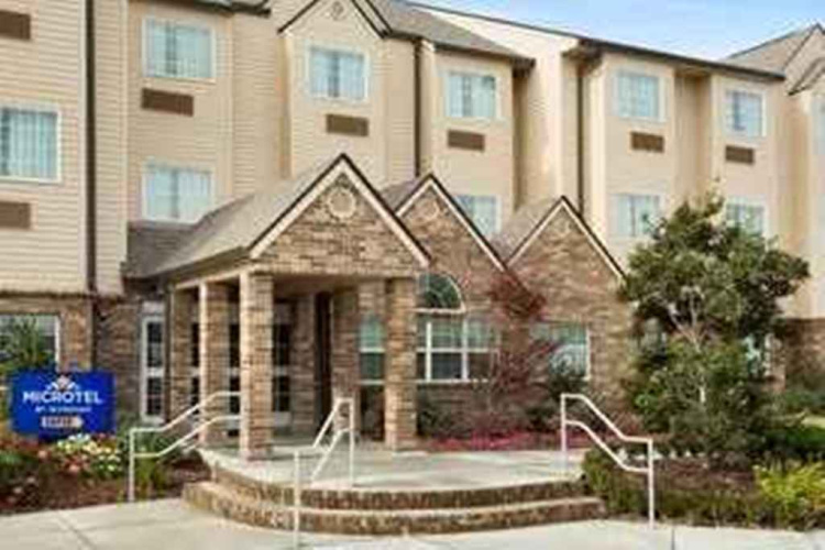 Microtel I And S Belle Chasse