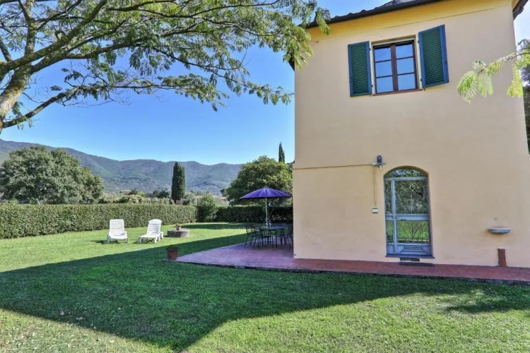 3 Bedrooms Cottage