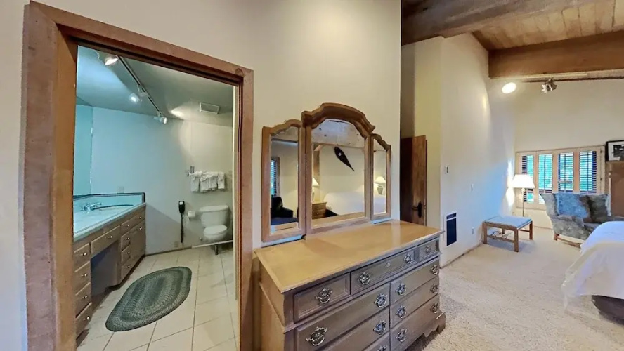 410 4 Bedroom Condo