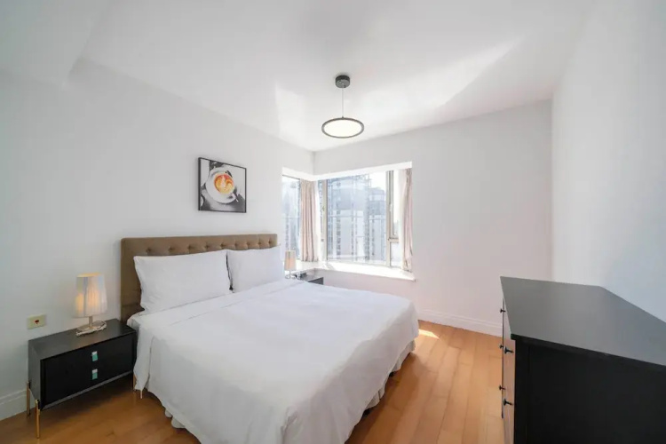 Tyms Comfortable 2BR 1BA Apt Xujiahui
