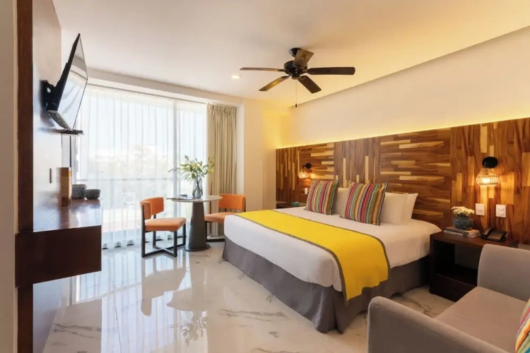 Superior Double room with balcony