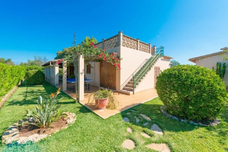 3 Bedrooms Villa