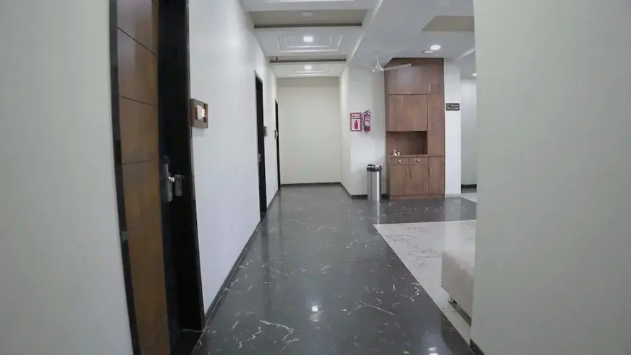 Hotel Maa Sharda Palace