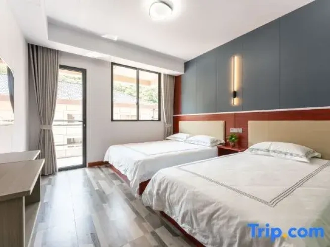 Standard Family room with balcony