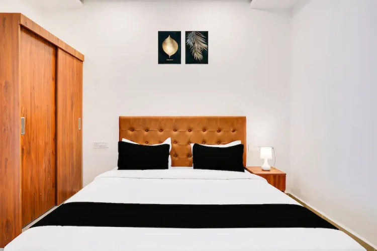 RG Suites Silkboard