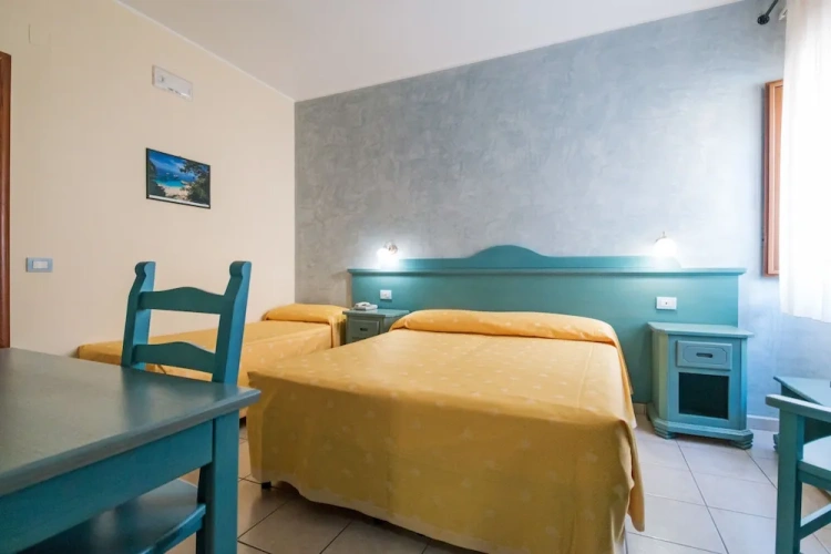1 Bedroom Standard Triple room