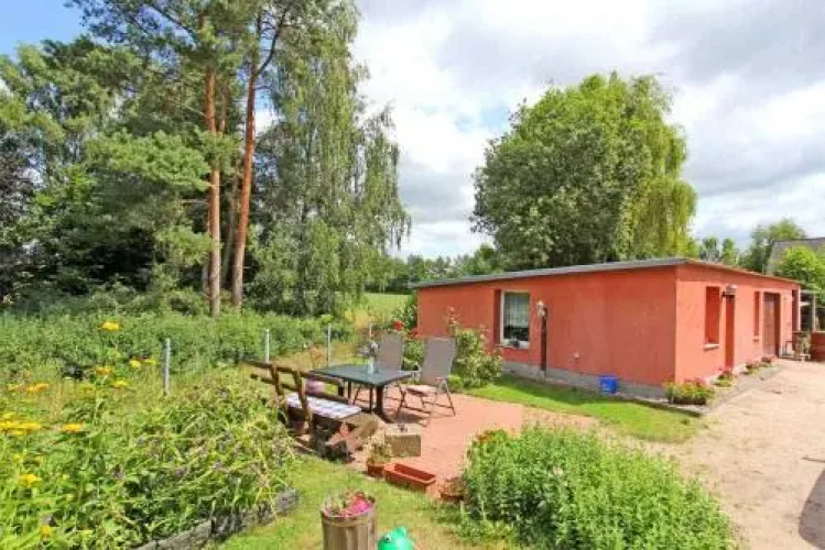 Ferienhaeuser Waren SEE 8230