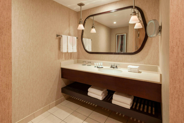 The Westin Southfield Detroit photo 11