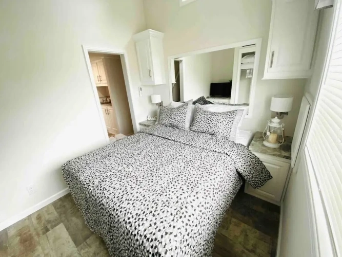 2 Bedrooms Cottage