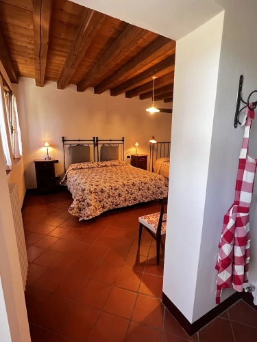 Standard Triple room with garden view