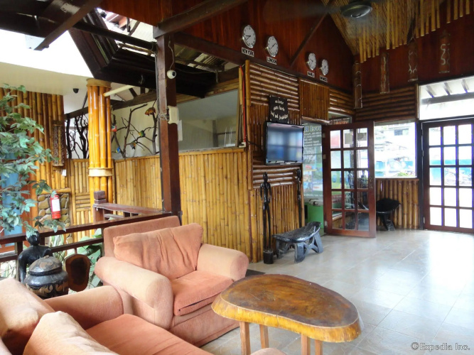 OYO 676 Casa Fuerte Bed And Breakfast