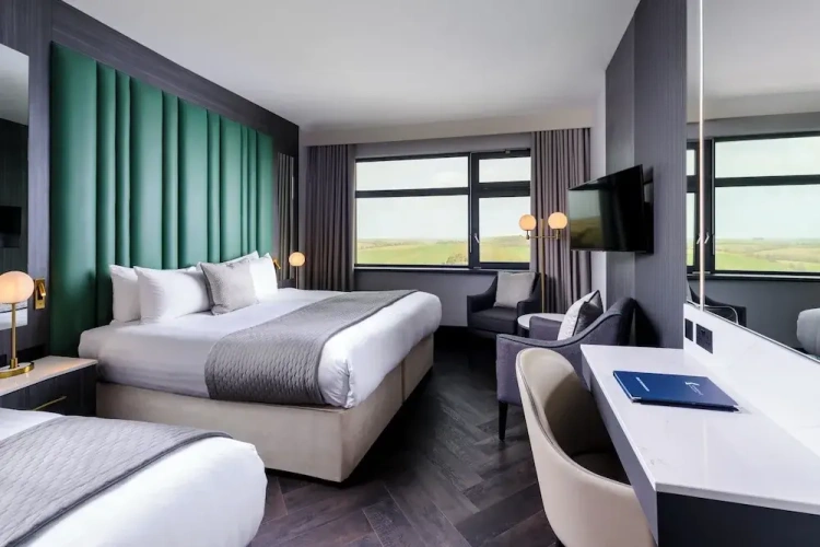 Classic Triple room