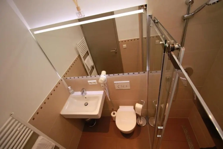 Deluxe Quadruple room