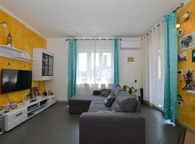 Radovani Peaceful and Serene Apartment With Terrace