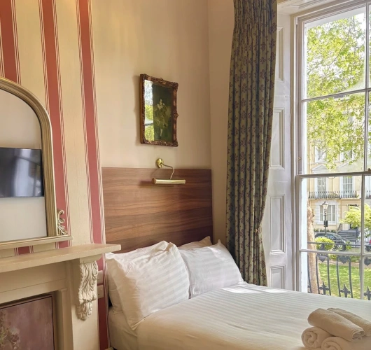 Economy Double room with park view