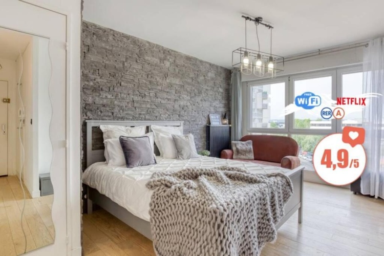 2 Bedrooms Apartment