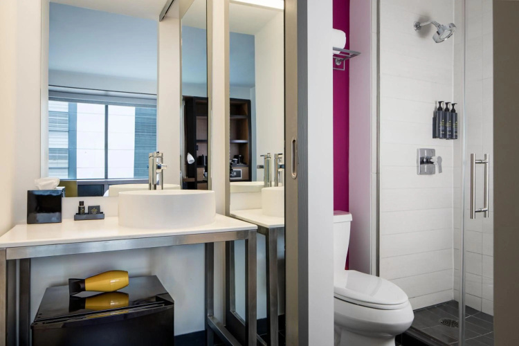 Aloft Denver Downtown
