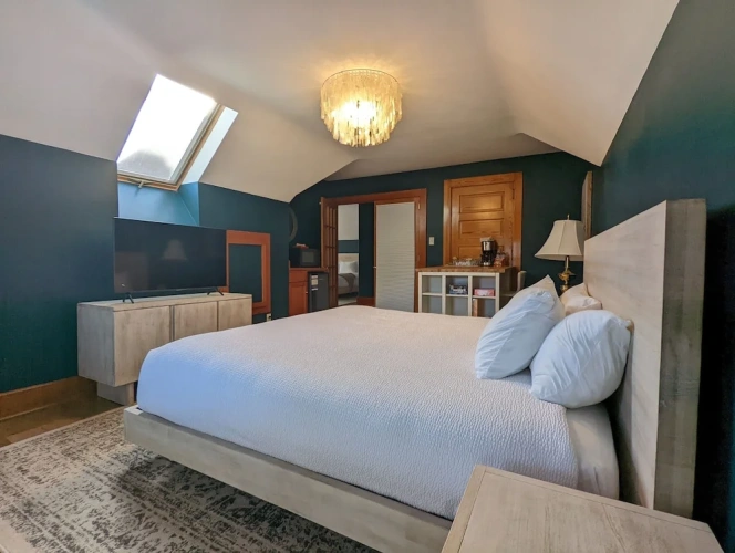 Superior Suite