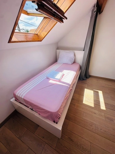 Bed in Dorm
