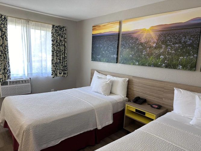 Days Inn by Wyndham San Marcos