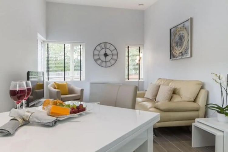 Citystay Living - Eagle Yard