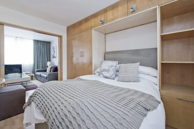 Premium St Christophers Place