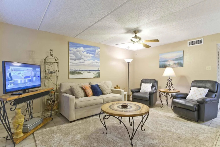 Villa Del Sol Condominium 205