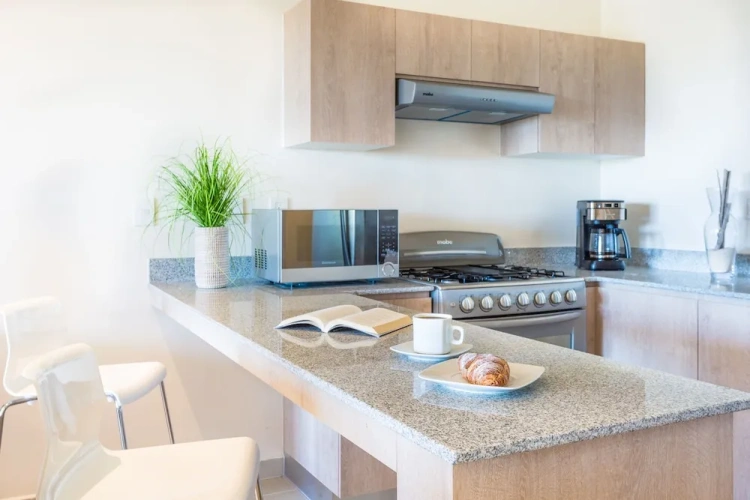3 Bedrooms Apartment with balcony
