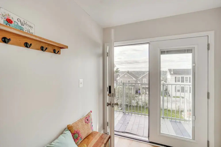 Epic Brunswick Apartment With Deck!