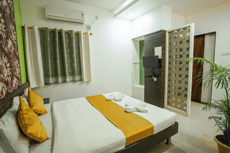 Hotel Anand