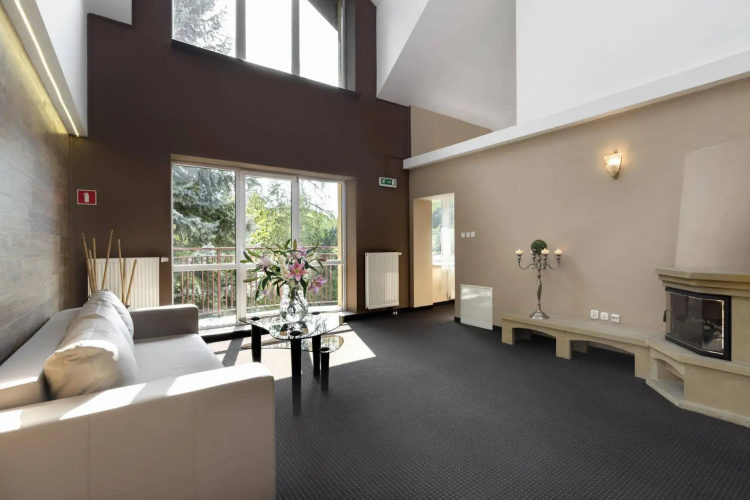 Petrus Hotel