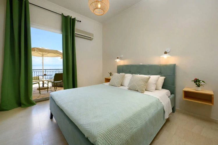 9 Muses Seaview Studios Corfu | Adults Only