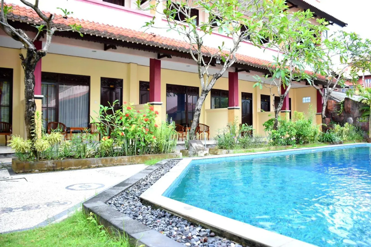 Celebbest Kuta Hostel