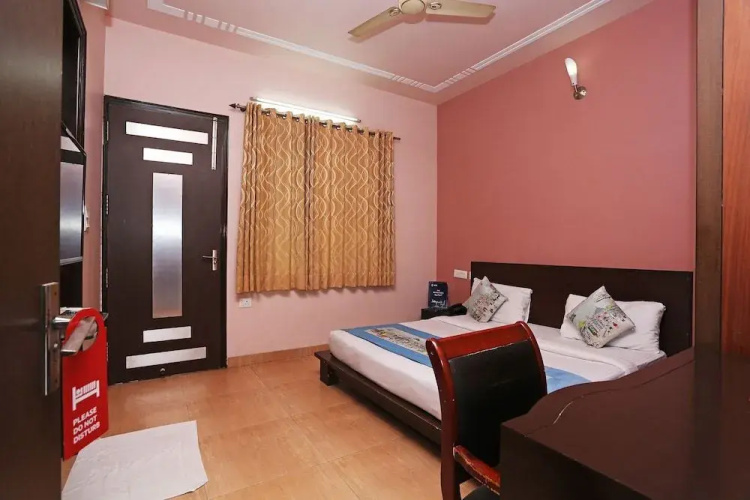 Prime by OYO Rooms